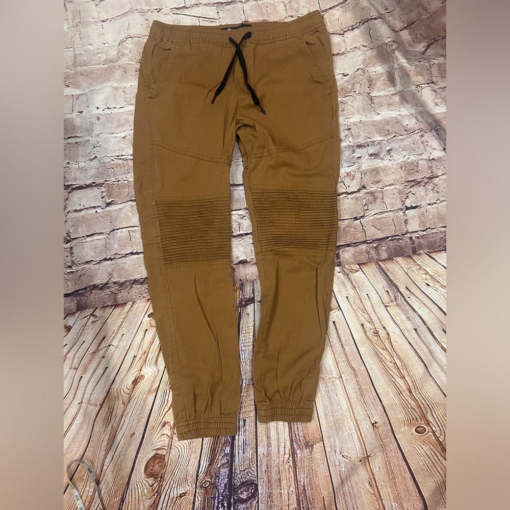 Men’s cotton joggers in mustard 32”